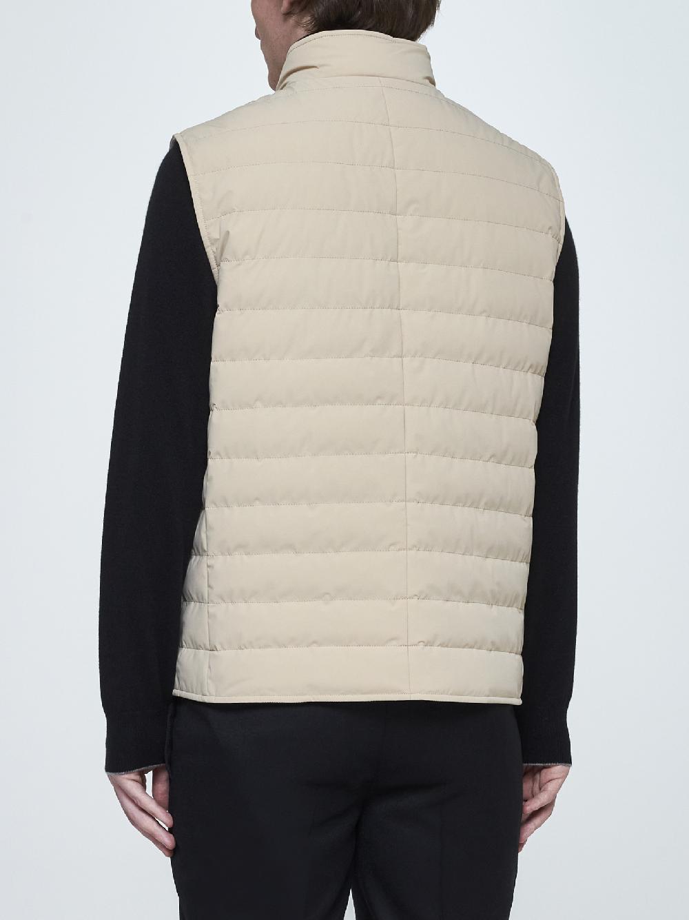BRUNELLO CUCINELLI Gilet in nylon trapuntato Esporta salva