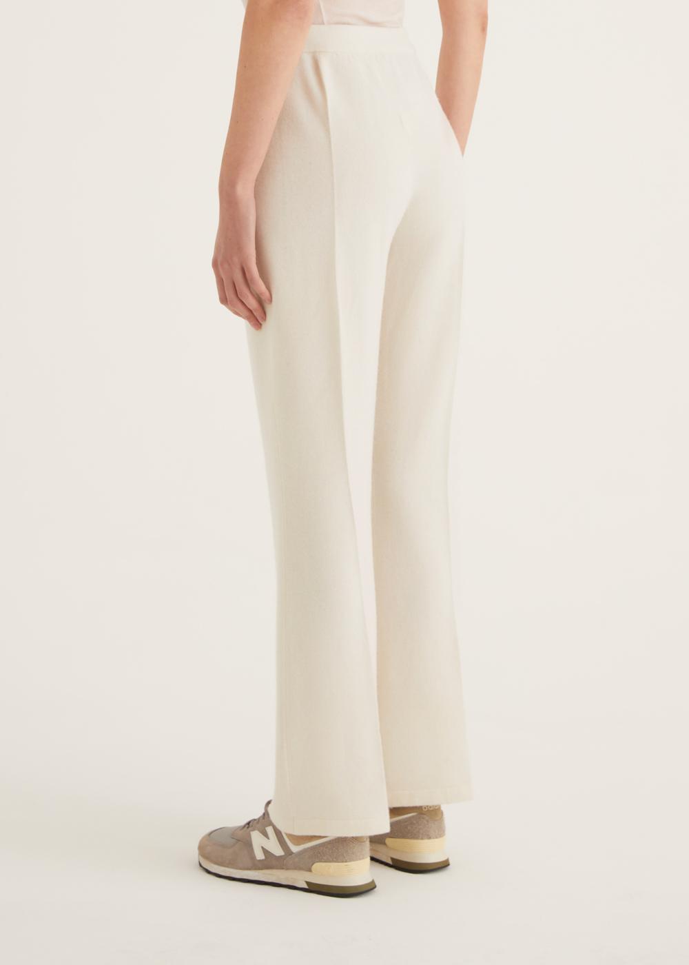 Rosso35 Pantaloni in maglia Acquista Ora