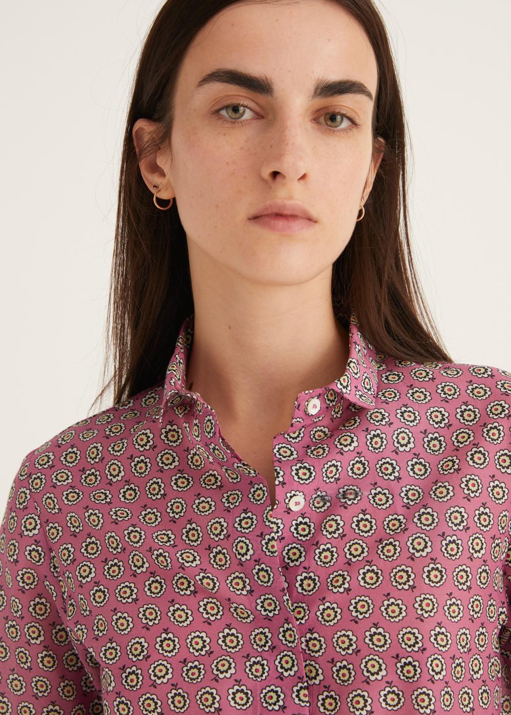 Rosso35 Camicia a uomo Promozione Limitata