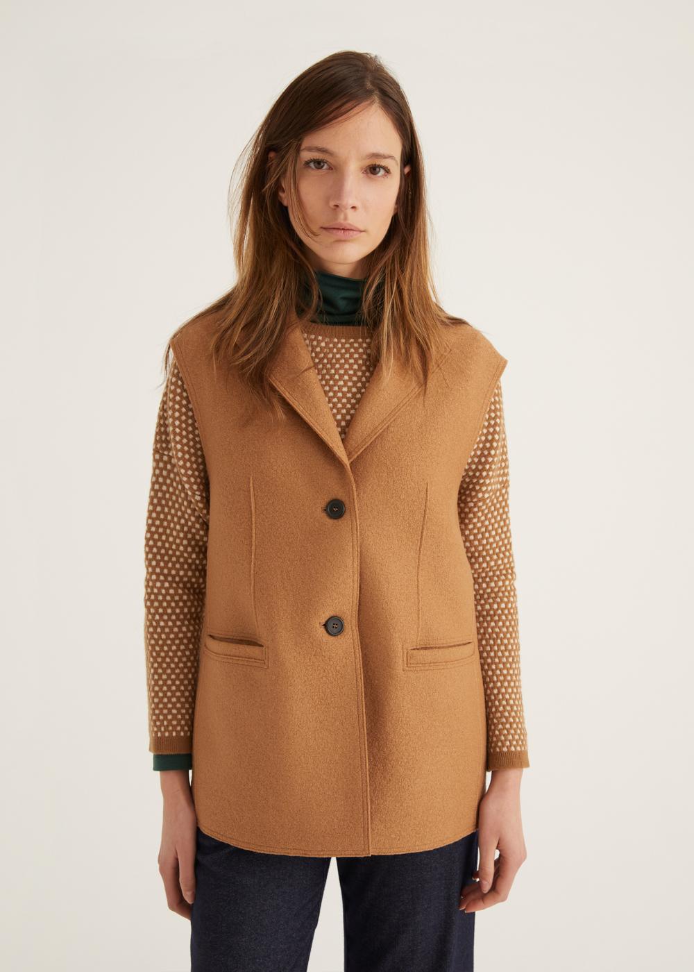Rosso35 Gilet lungo taglio vivo Vendita Economica