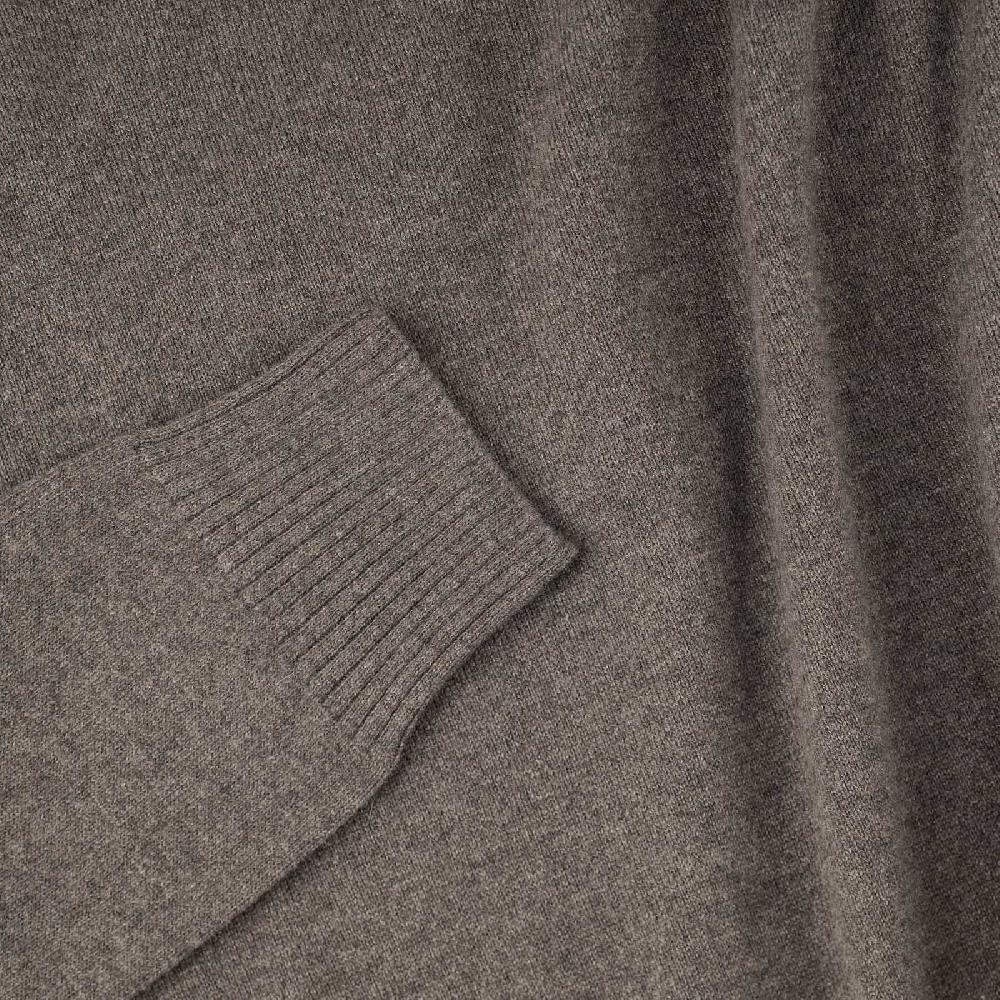 Rubinacci Collo alto in cashmere fango In Vendita