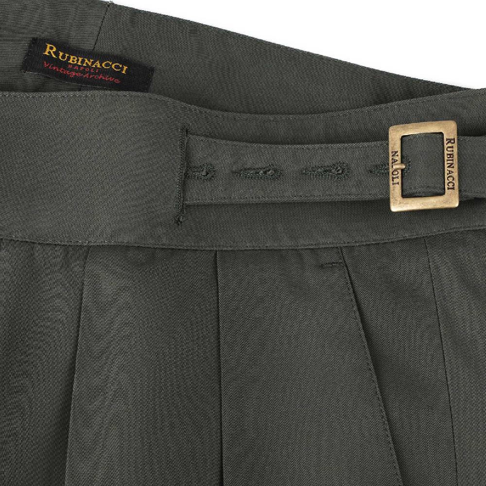 Rubinacci Vintage archive pantalone Manny in cotone verde militare Moda