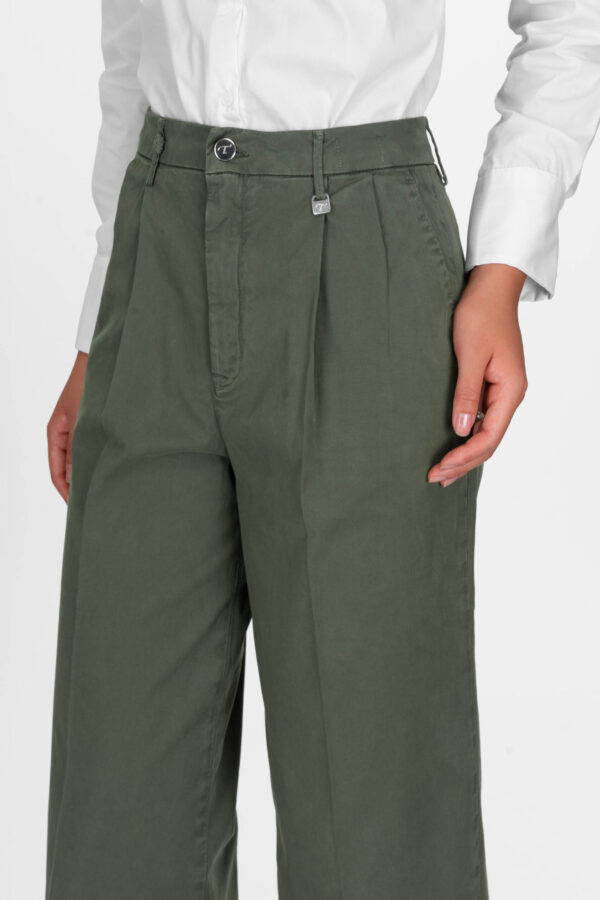 Sartoria Tramarossa PANTALONE AURELIA WIDE LEG IN GABARDINA DI COTONE VERDE Outlet