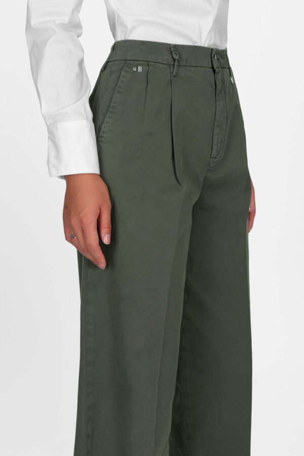 Sartoria Tramarossa PANTALONE AURELIA WIDE LEG IN GABARDINA DI COTONE VERDE Outlet
