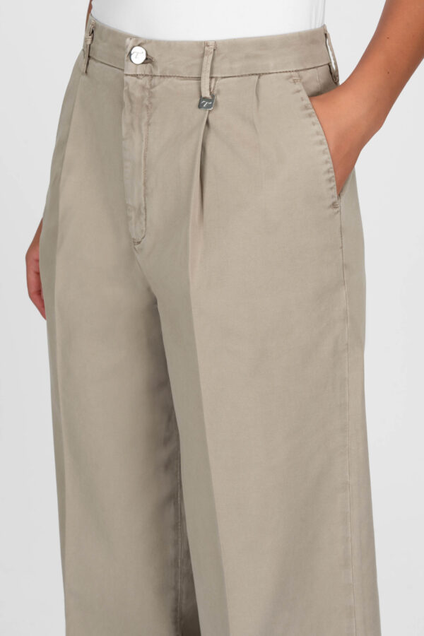 Sartoria Tramarossa PANTALONE AURELIA WIDE LEG GABARDINA DI COTONE SAND In Vendita