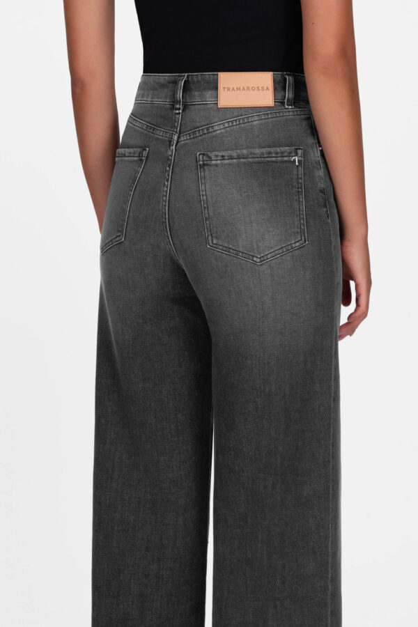 Sartoria Tramarossa JEANS VIOLA WIDE LEG IN DENIM NERO Offerta