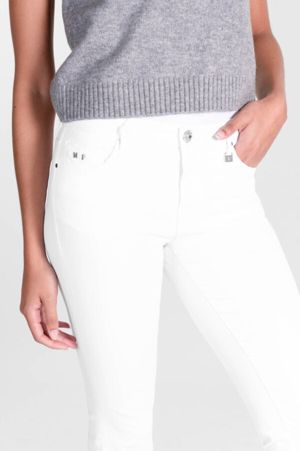 Sartoria Tramarossa JEANS BIANCA FLARE CUT FLARE IN GABARDINA DI COTONE STRETCH BIANCO Consegna Veloce