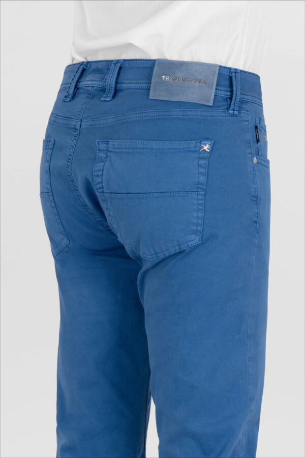 Sartoria Tramarossa PANTALONE LEONARDO ZIP SS SLIM IN GABARDINA DI COTONE STRETCH BLU MEDIO Affare Del Giorno