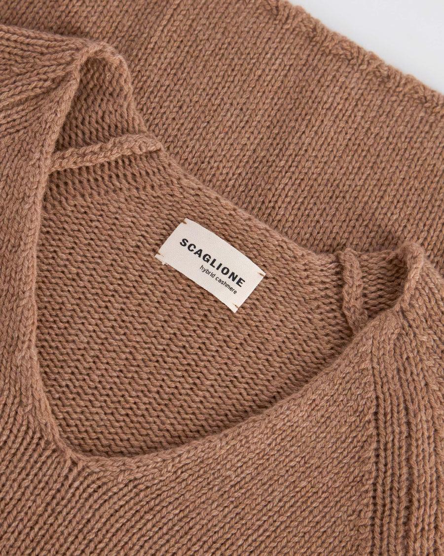 Scaglione V NECK SUPER SOFT CARAMEL Italia