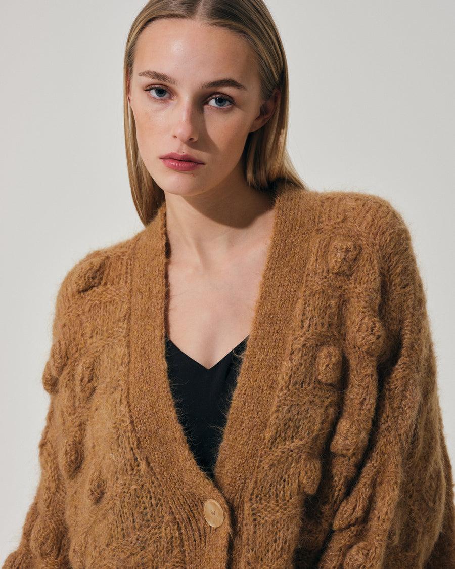 Scaglione COAT MAXY CARDIGAN OVER HAZELNUT STITCH CARAMEL Sottocosto