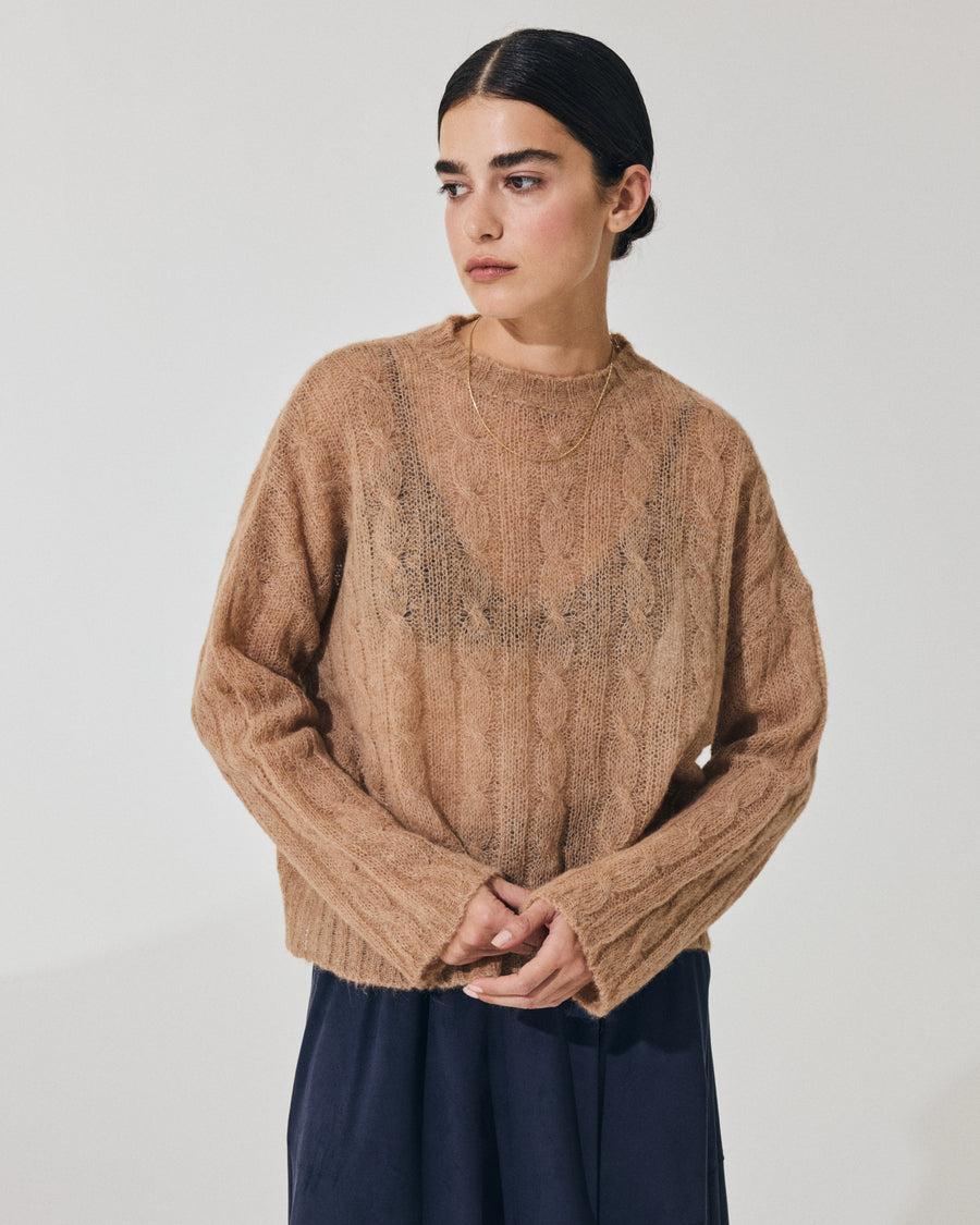 Scaglione ROUND NECK BOXY CABLES ULTRALIGHT CARAMEL Presa