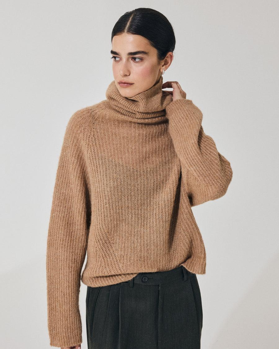 Scaglione TURTLE NECK RAGLAN GLITTER CARAMEL I Più Venduti