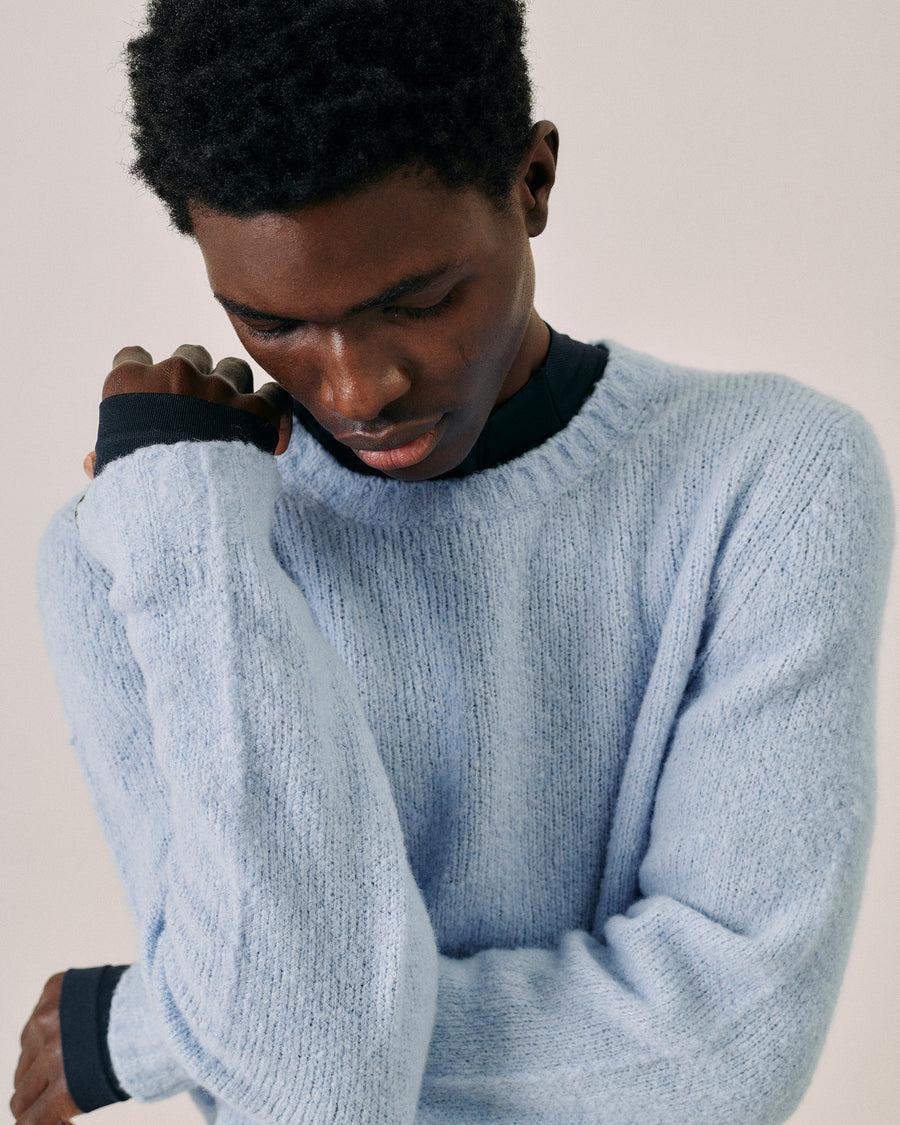 Scaglione ROUND NECK SEAMLESS PUFFED CASHMERE CELESTE Promozione