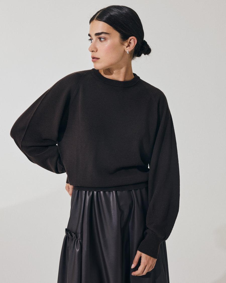 Scaglione ROUND NECK BOXY RAGLAN SEAMLESS MERINO EBANO Saldi