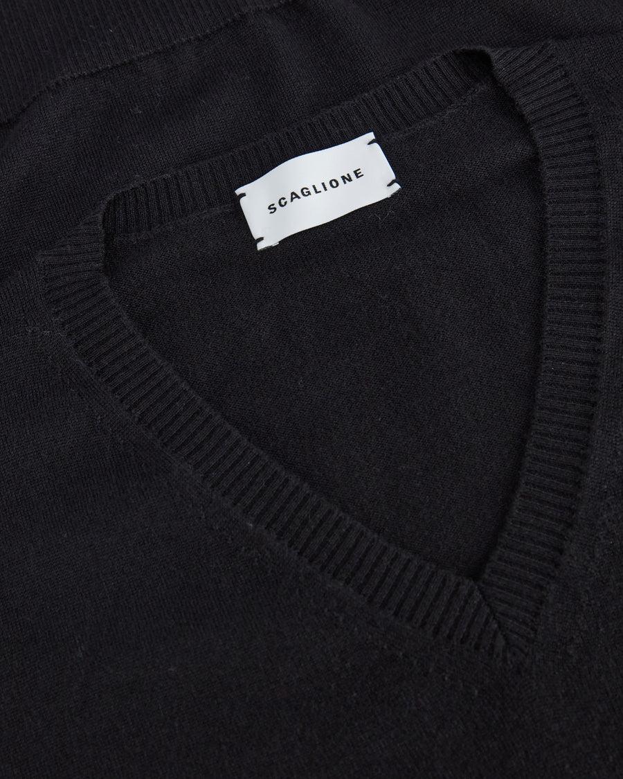 Scaglione V NECK CASH-SILK BLACK Shopping Online