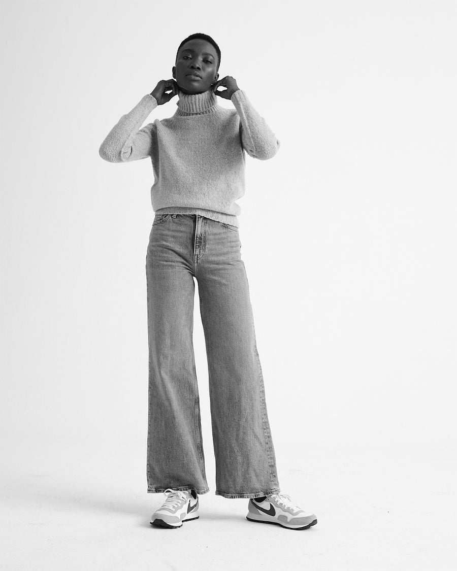 Scaglione TURTLE NECK SEAMLESS PUFFED MILK Convenienza