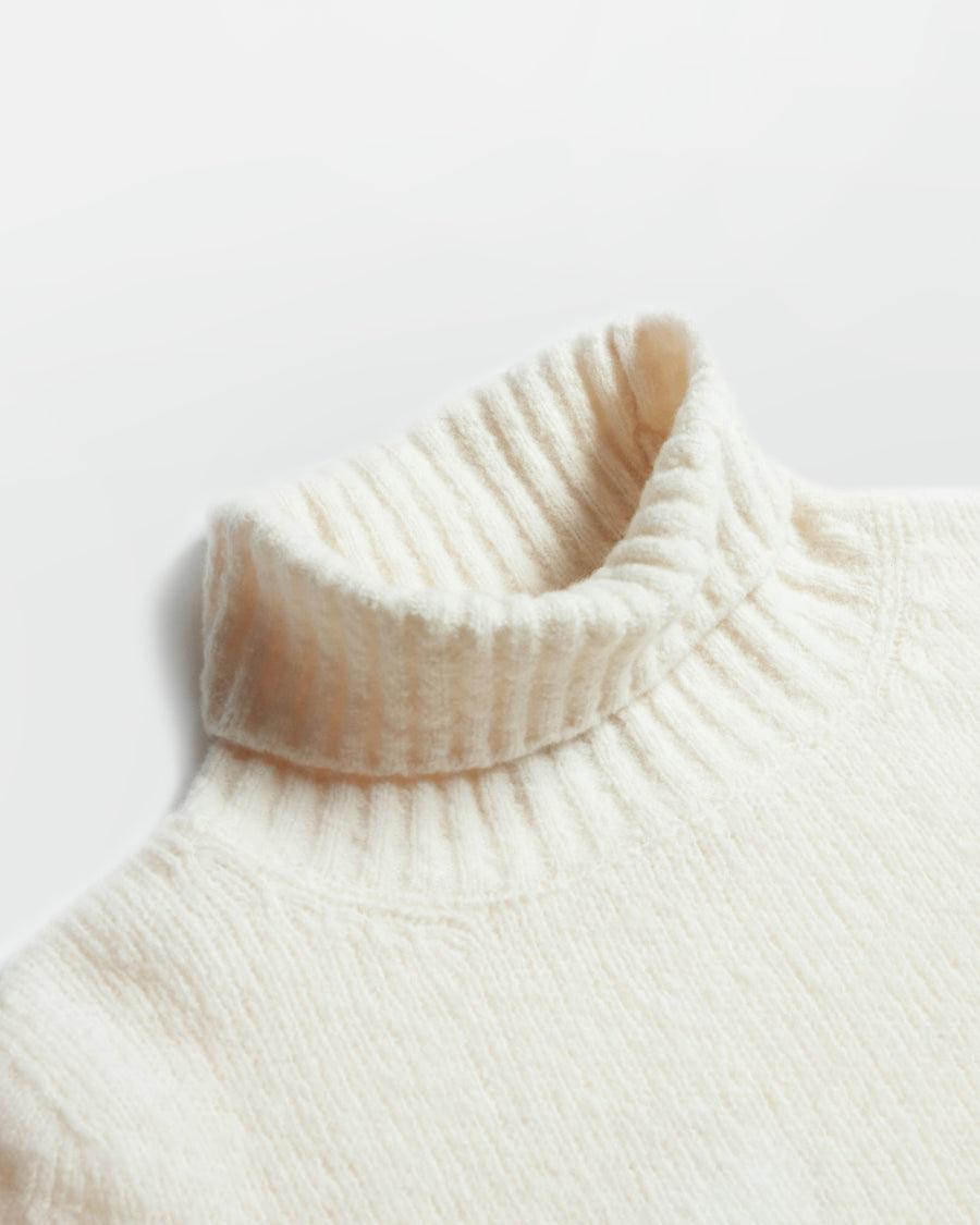 Scaglione TURTLE NECK SEAMLESS PUFFED MILK Convenienza