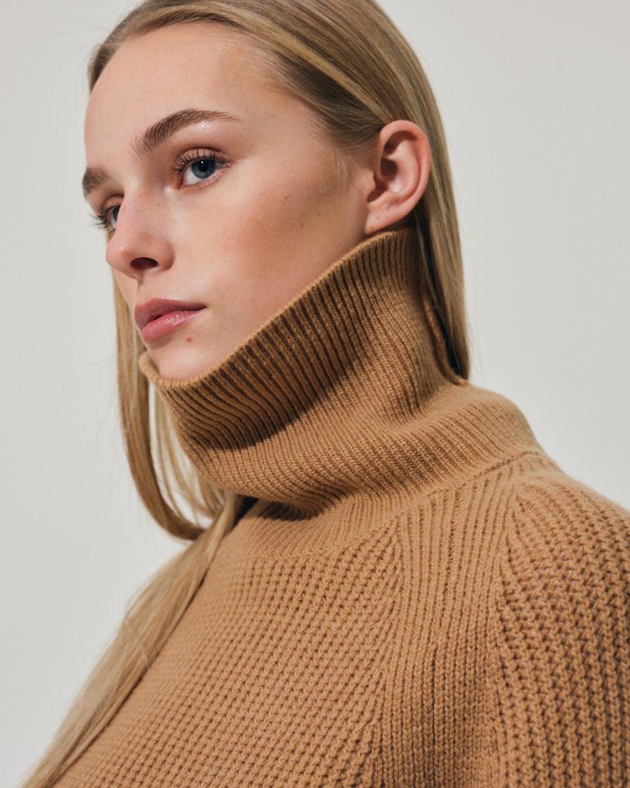 Scaglione ROUND NECK RAGLAN FISHERMAN CARAMEL Novità