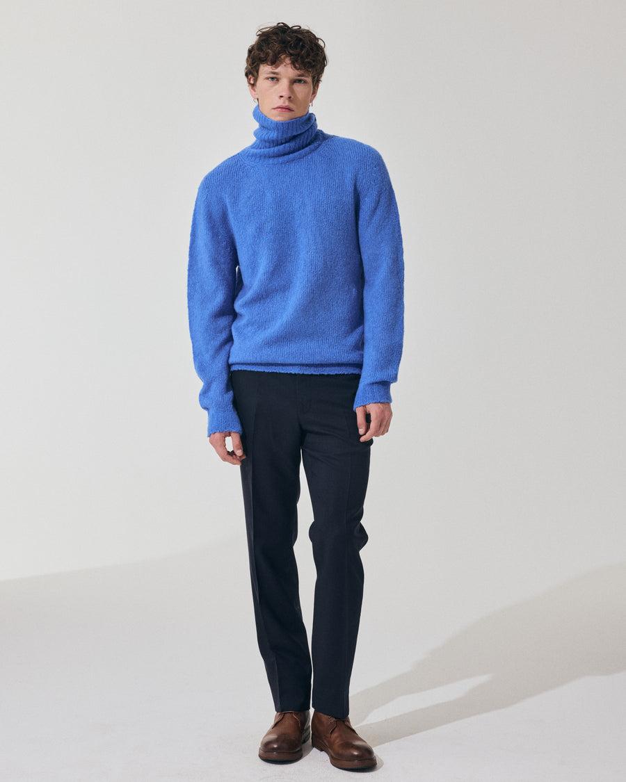 Scaglione TURTLE NECK SEAMLESS PUFFED CASHMERE CASHMERE CORNFLOWER Vendita Calda