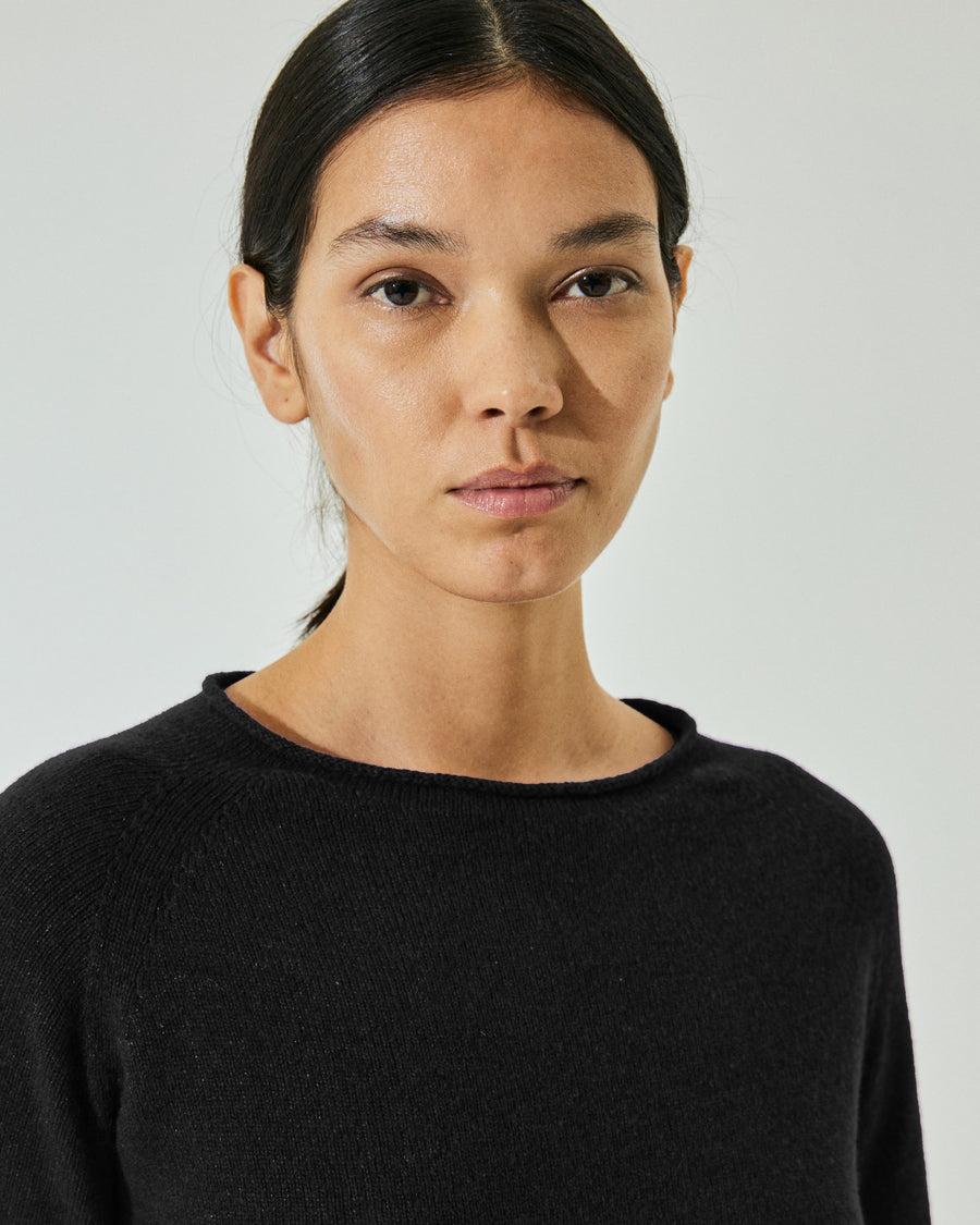 Scaglione ROUND NECK RAGLAN SEAMLESS HYBRID CASHMERE BLACK Super Saving Price