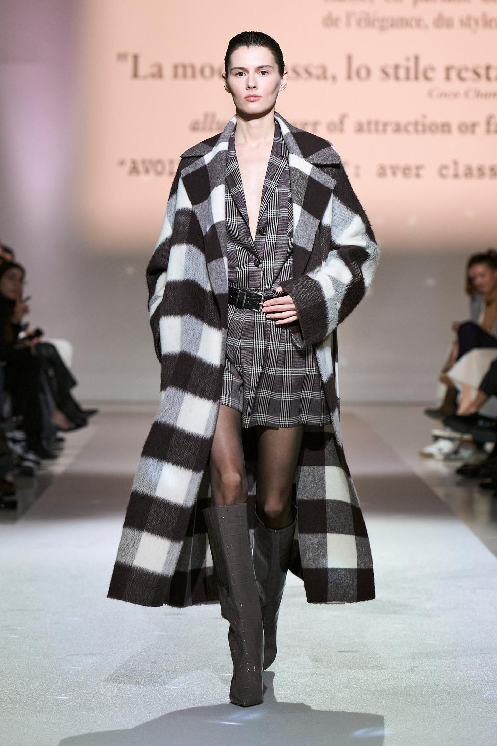 Soallure CAPPOTTO LUNGO CON CINTURA CHECK Prezzo Ridotto