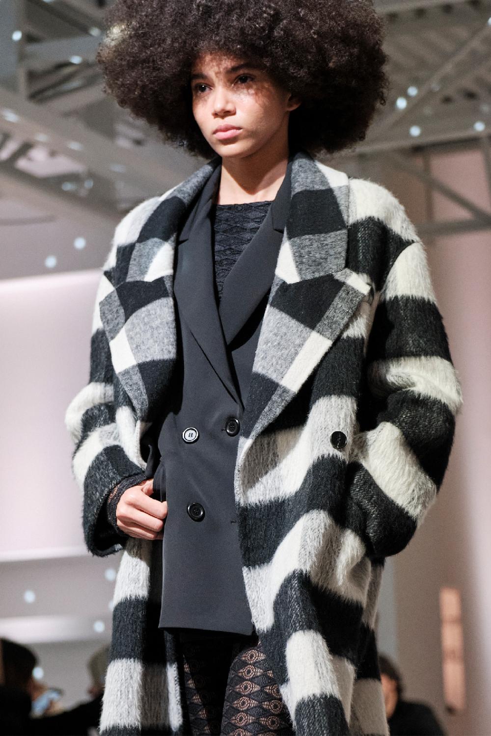 Soallure CAPPOTTO MIDI CHECK Convenienza