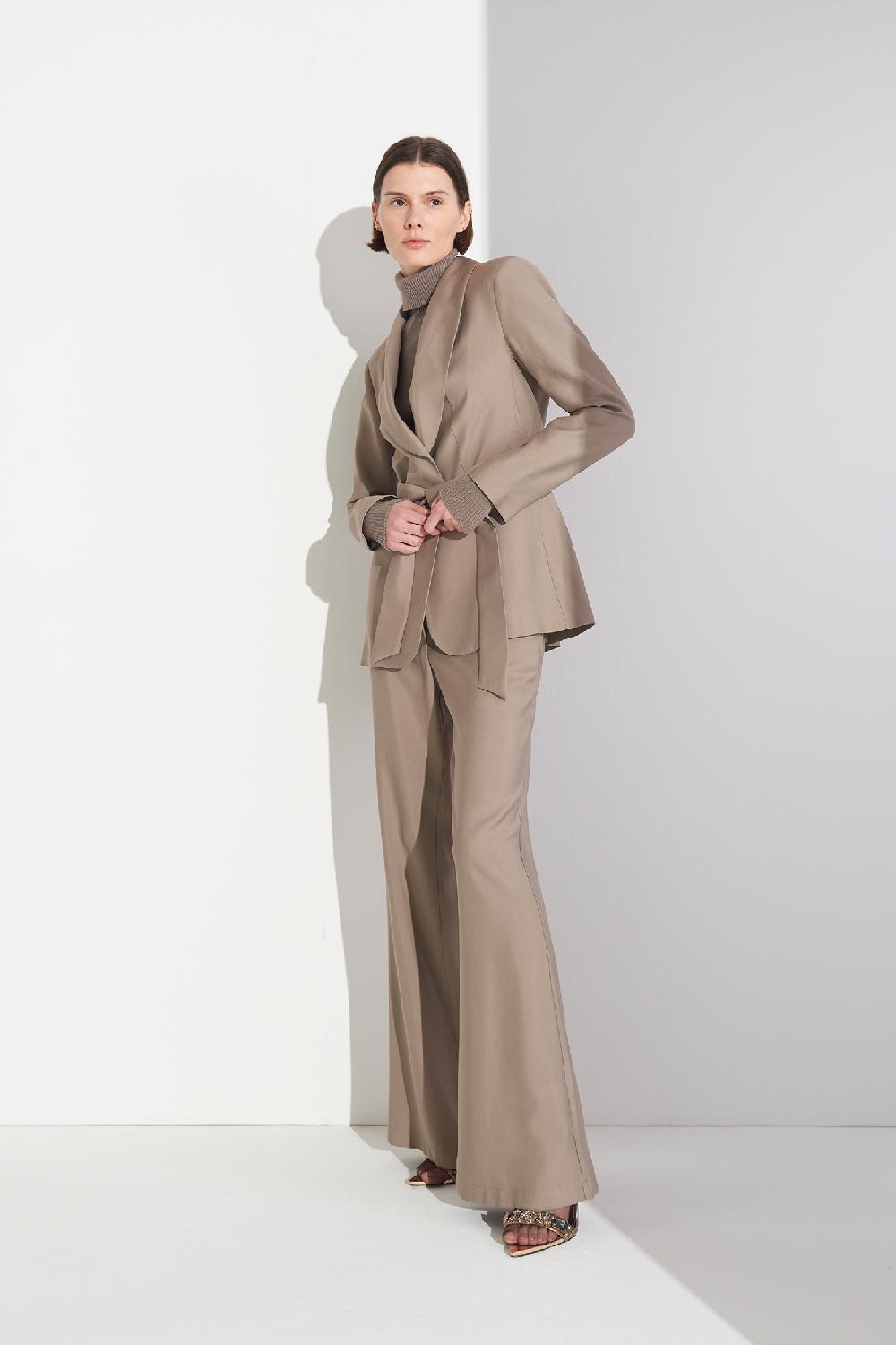 Soallure MAGLIA DOLCEVITA CON RICAMO SOALLURE Offerte