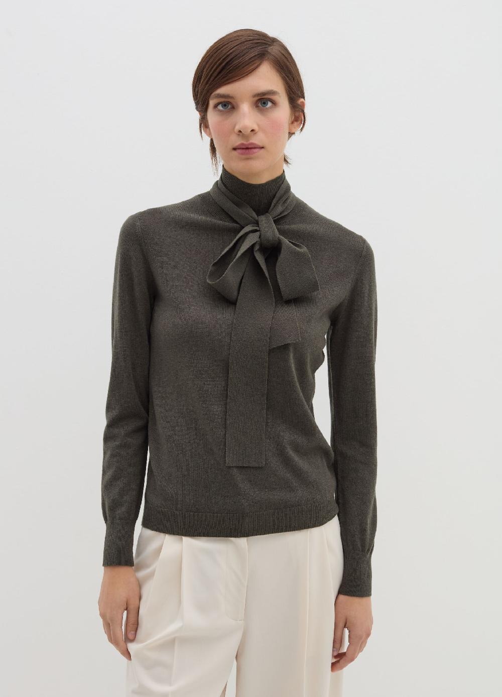 Stefanel Maglia a collo alto con foulard I Più Venduti