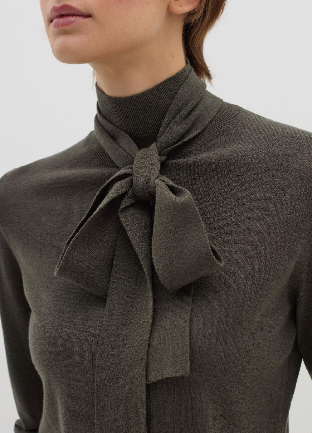 Stefanel Maglia a collo alto con foulard I Più Venduti