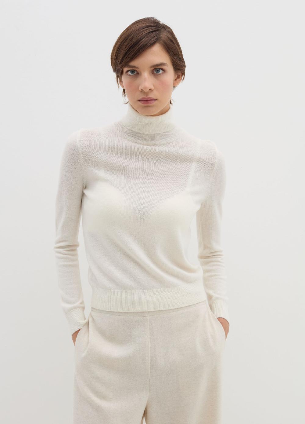 Stefanel Pullover in lana cardata a collo alto 2025