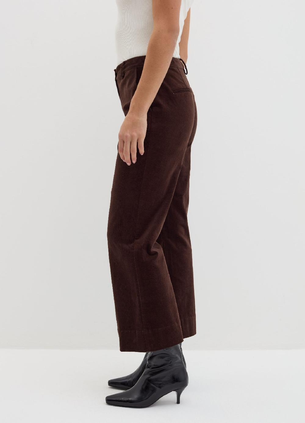 Stefanel Pantalone flare fit in corduroy Sconto