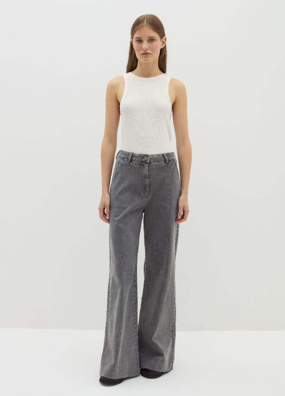 Stefanel Jeans a gamba larga Negozio