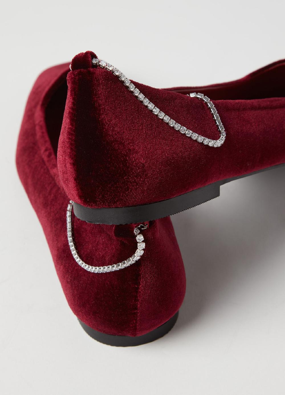 Stefanel Ballerina in velluto con cinturino in strass 2025