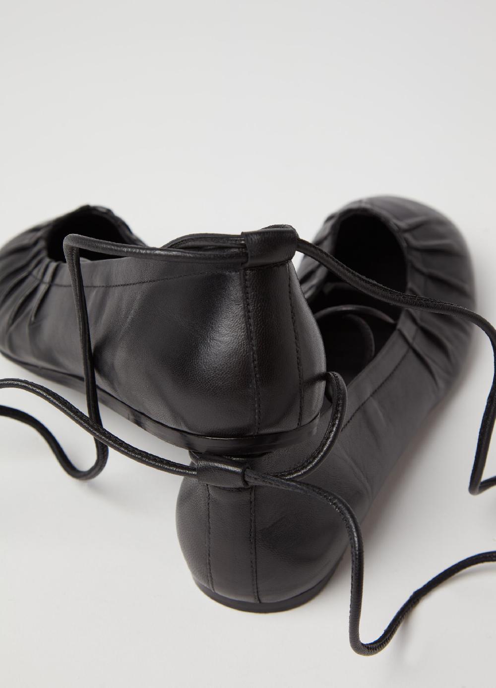 Stefanel Ballerina in pelle con laccetto Soddisfazione Garantita