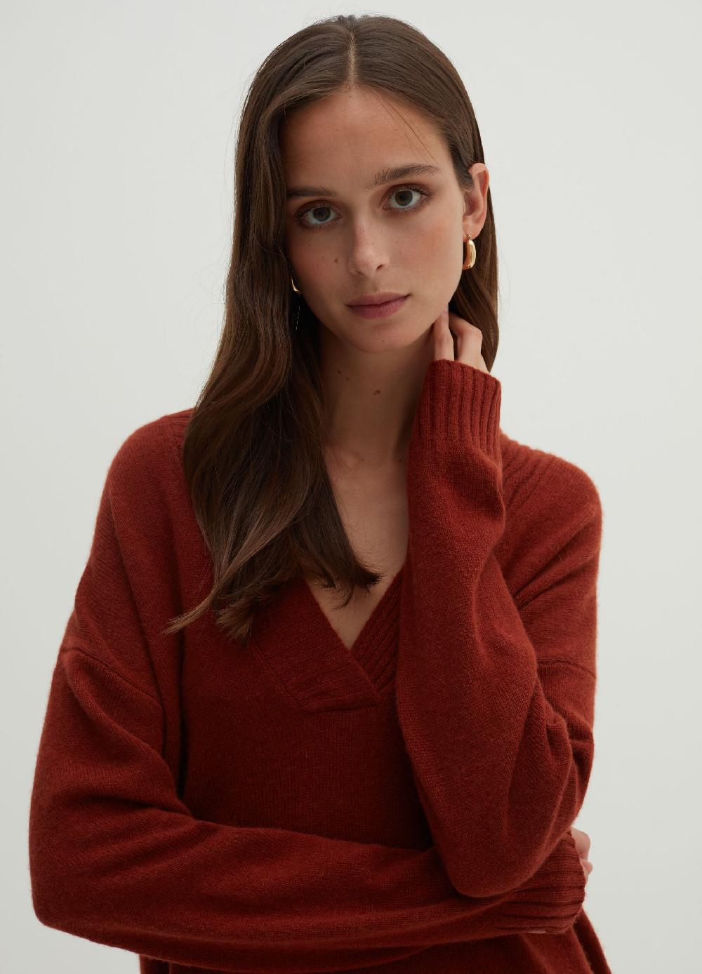 Stefanel Pullover in cashmere con scollo a V Vendite Flash