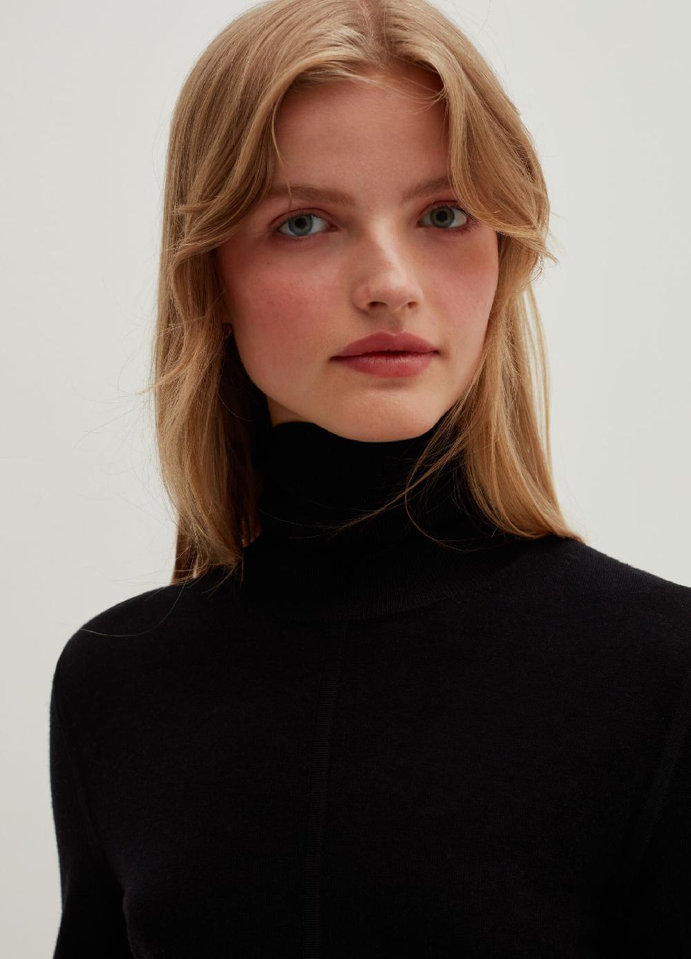 Stefanel Pullover in lana e seta a collo alto Italy