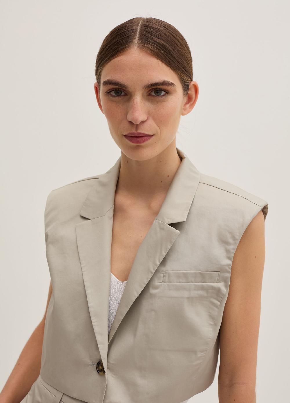 Stefanel Blazer smanicato boxy fit con spalline Affare Del Giorno