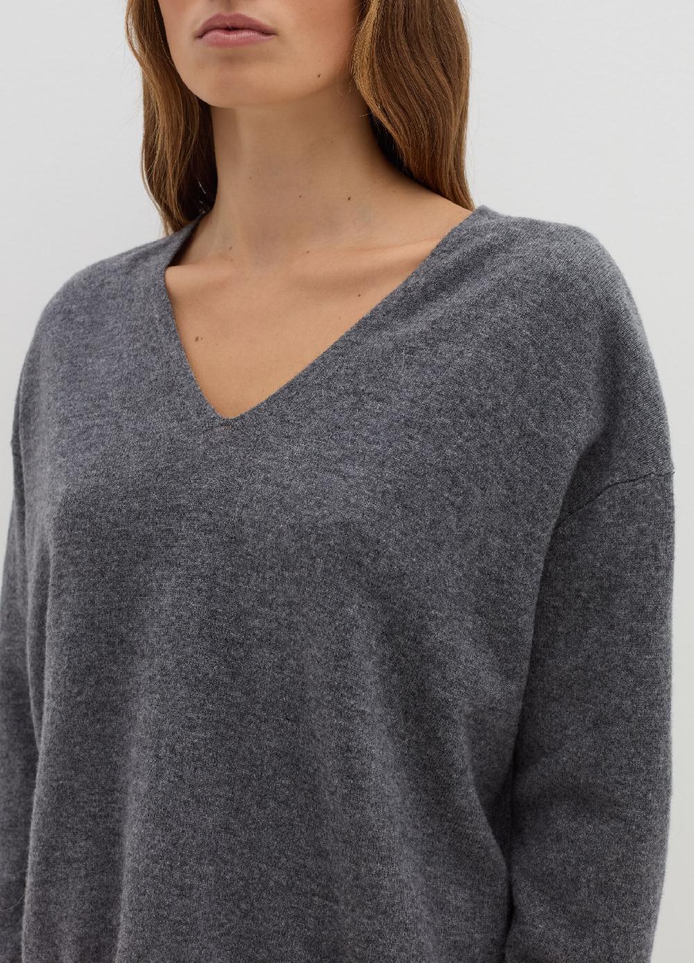 Stefanel Pullover in lana e cashmere con scollo a V Vendite Flash