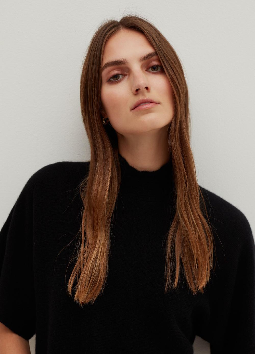 Stefanel Maglia in cashmere mock neck Vendita Calda