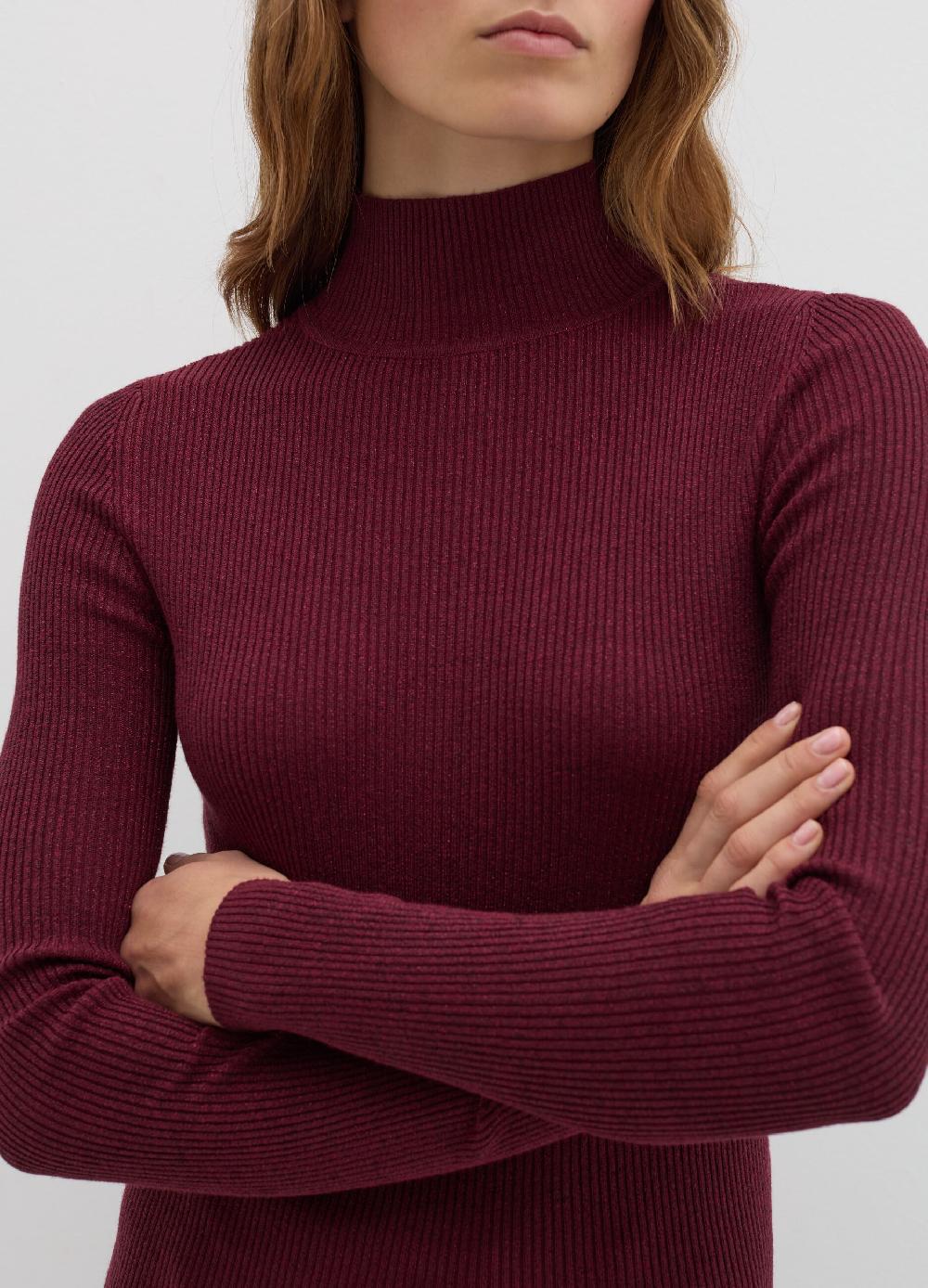 Stefanel T-shirt in lurex a costine con collo alto Shopping online