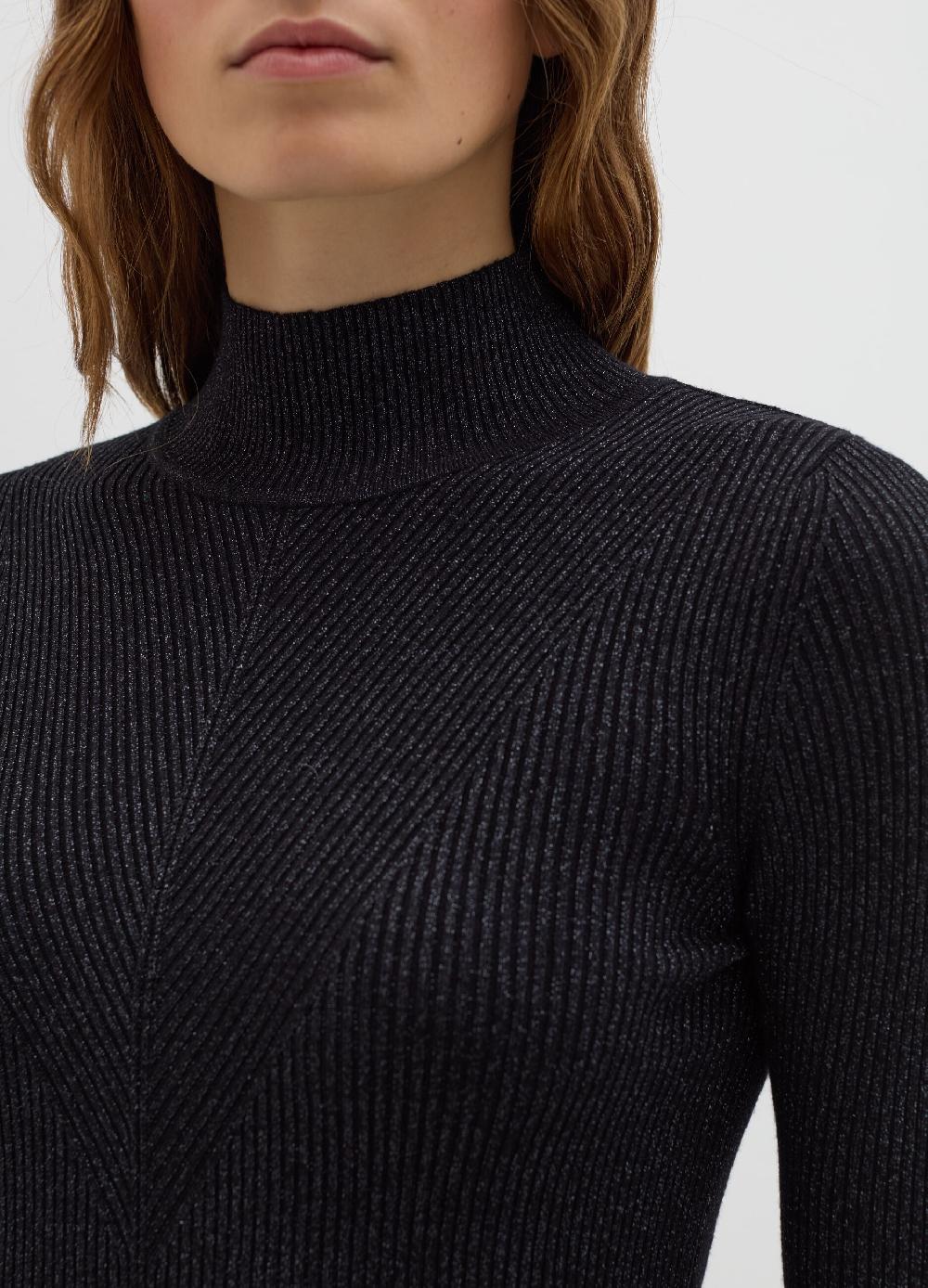 Stefanel T-shirt in lurex a costine con collo alto Promozione Limitata