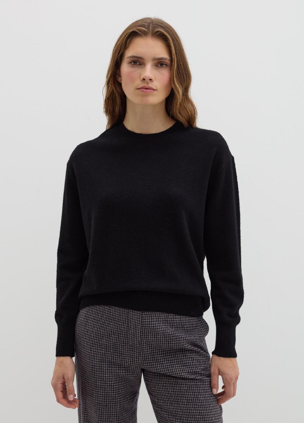 Stefanel Pullover girocollo in lana cardata Sottocosto