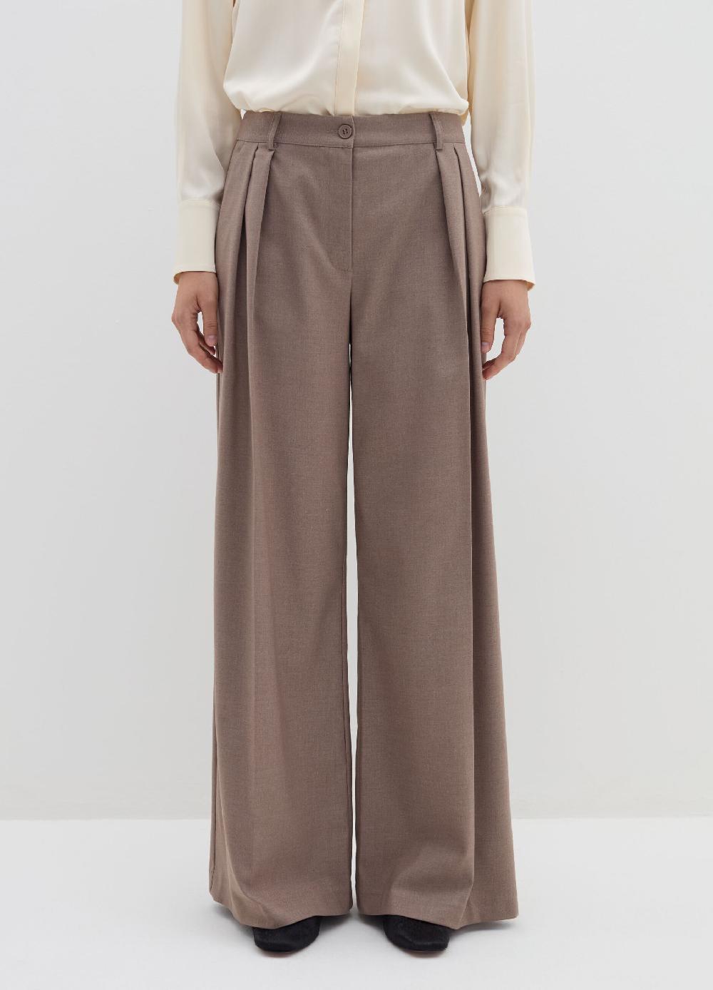 Stefanel Pantalone loose fit con pinces Sconto