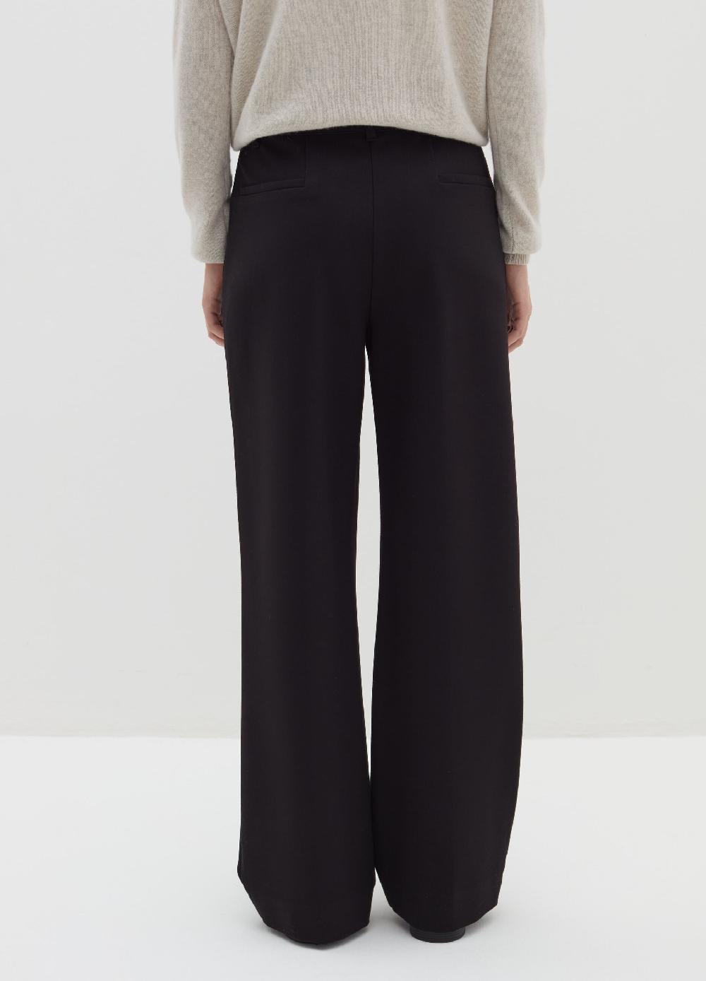 Stefanel Pantalone straight fit in punto roma Offerta Pasqua