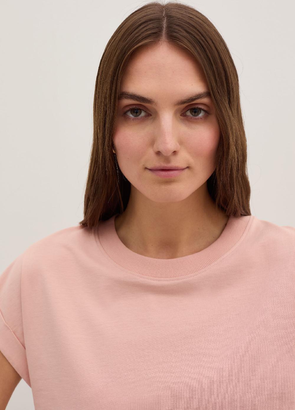 Stefanel T-shirt boxy fit con risvolti Offerta temporanea