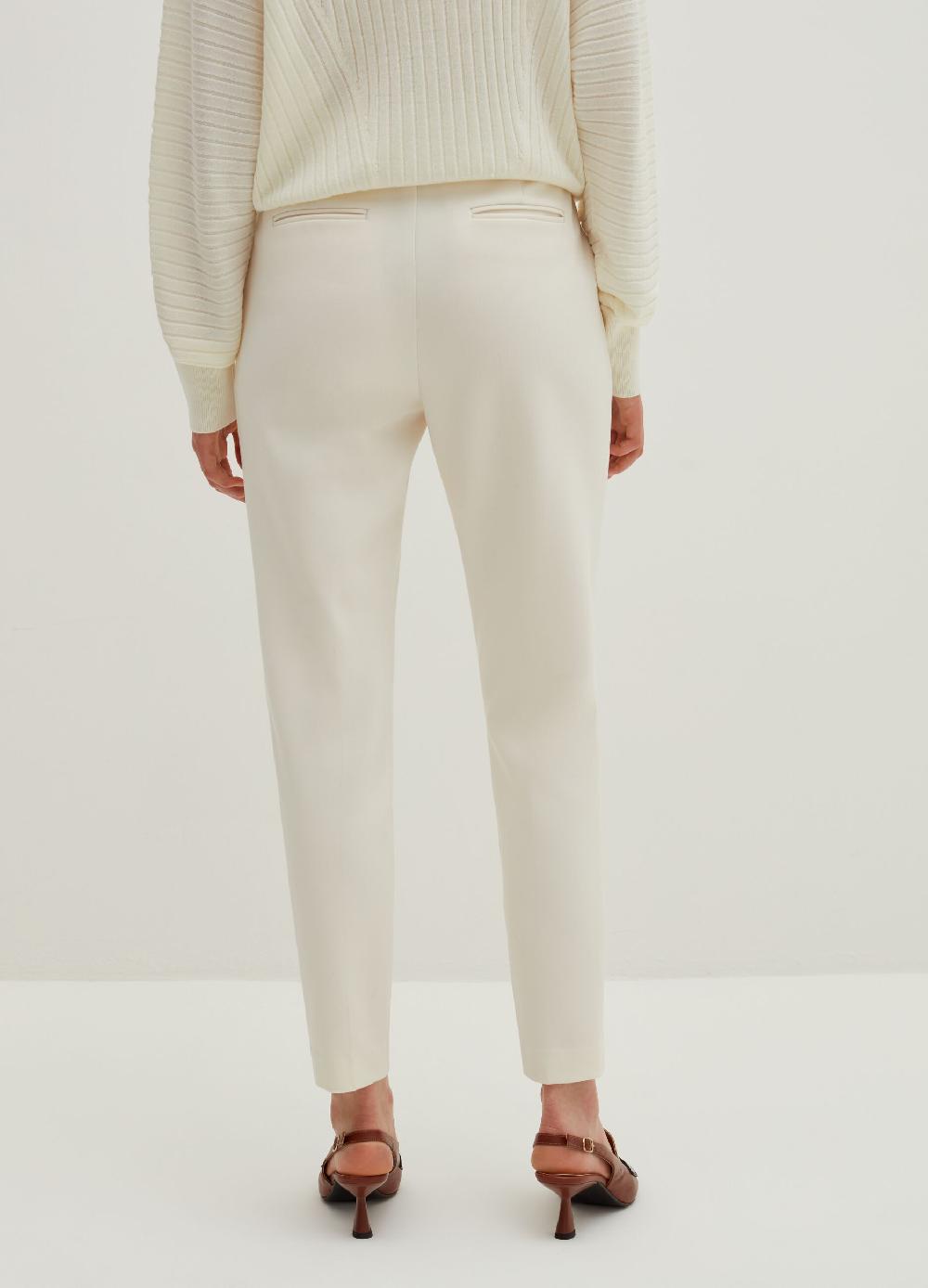 Stefanel Pantaloni a sigaretta stretch Fino al 55% di sconto
