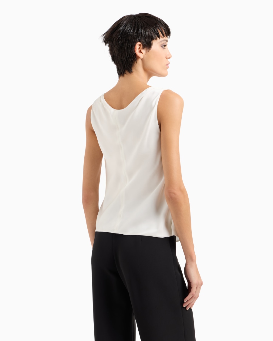 The world of armani TOP IN PURA SETA Novità