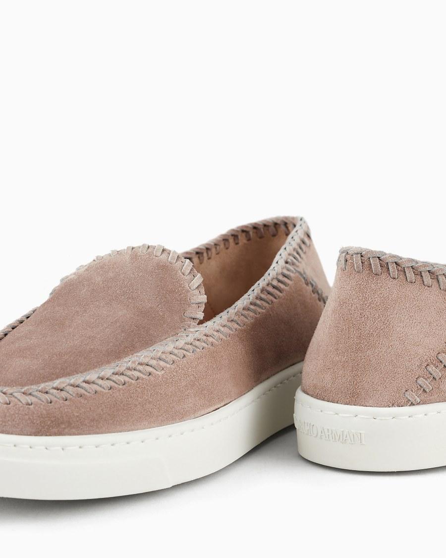 The world of armani GALLERIA 3 SLIP-ON IN PELLE SCAMOSCIATA 2025