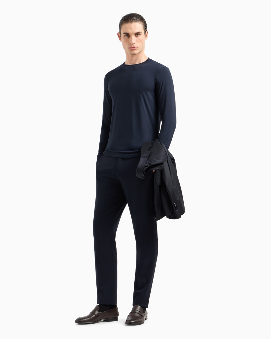 The world of armani MAGLIA GIROCOLLO A MANICHE LUNGHE IN JERSEY DI VISCOSA STRETCH Vendita Calda