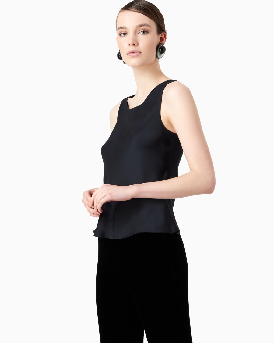The world of armani TOP IN PURA SETA Prezzo Ridotto